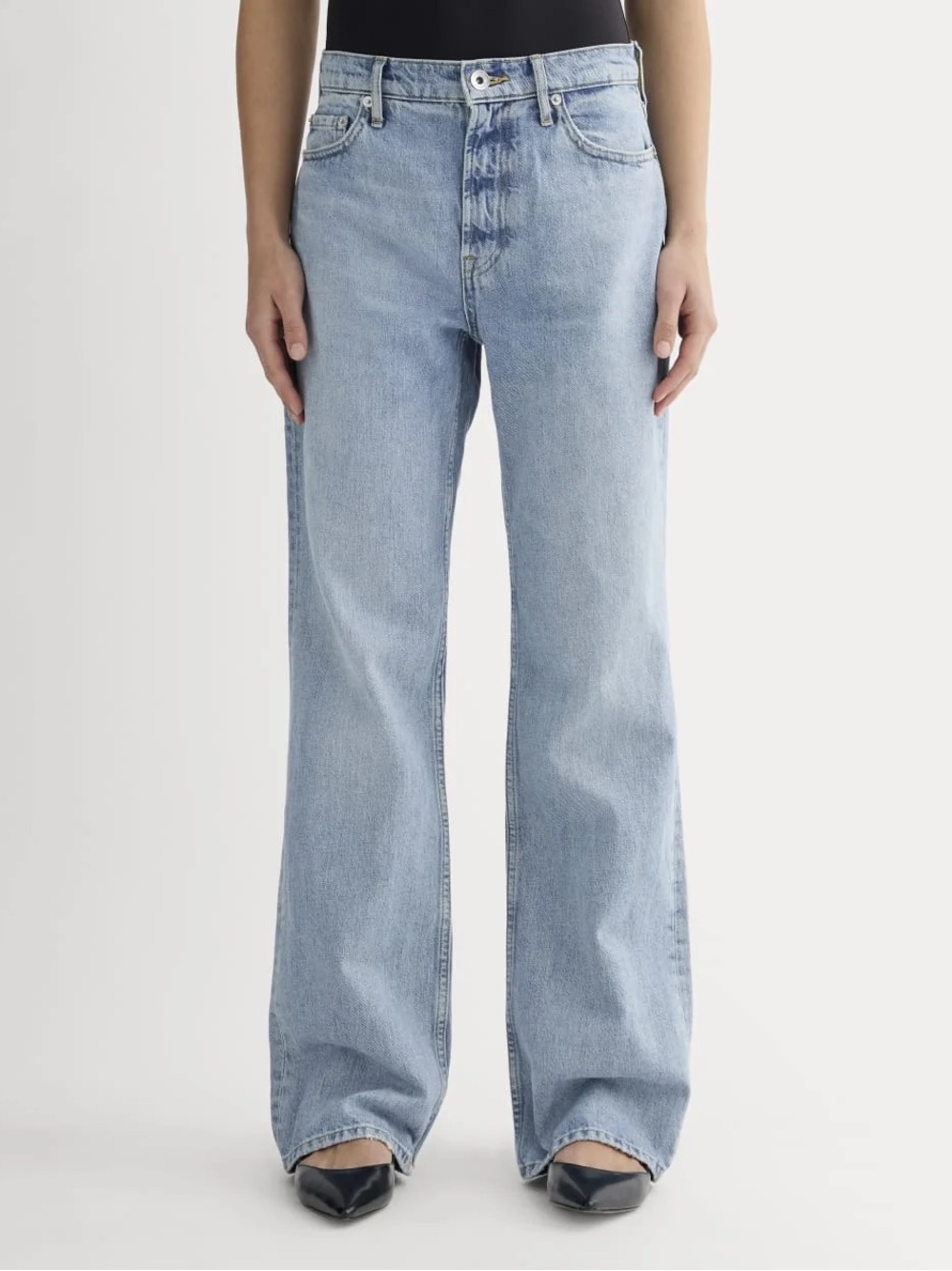 Everlane The ’90s Forever Jean Light Indigo Size 28R High Rise Loose NWOT